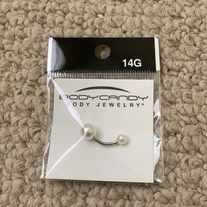 Faux pearl navel ring